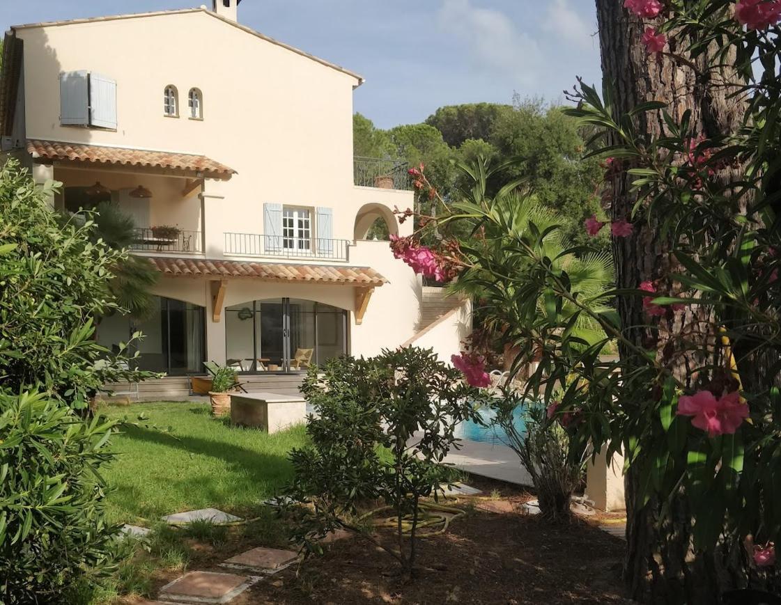 La Beluga Hotel Sainte-Maxime Exterior foto